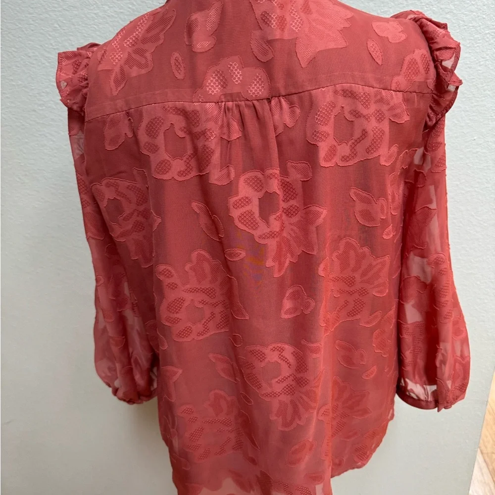 Lauren Conrad blouse - Picture 2 of 5